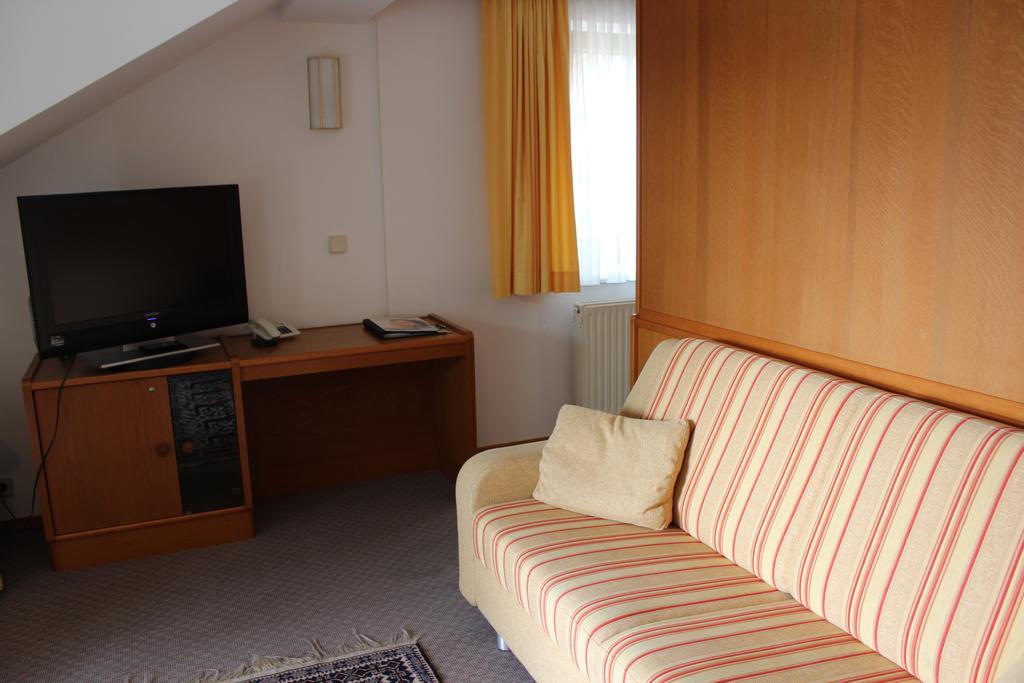 Seehotel Paulitsch Velden am Wörthersee Kamer foto