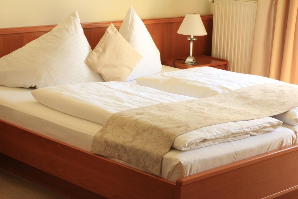 Seehotel Paulitsch Velden am Wörthersee Kamer foto